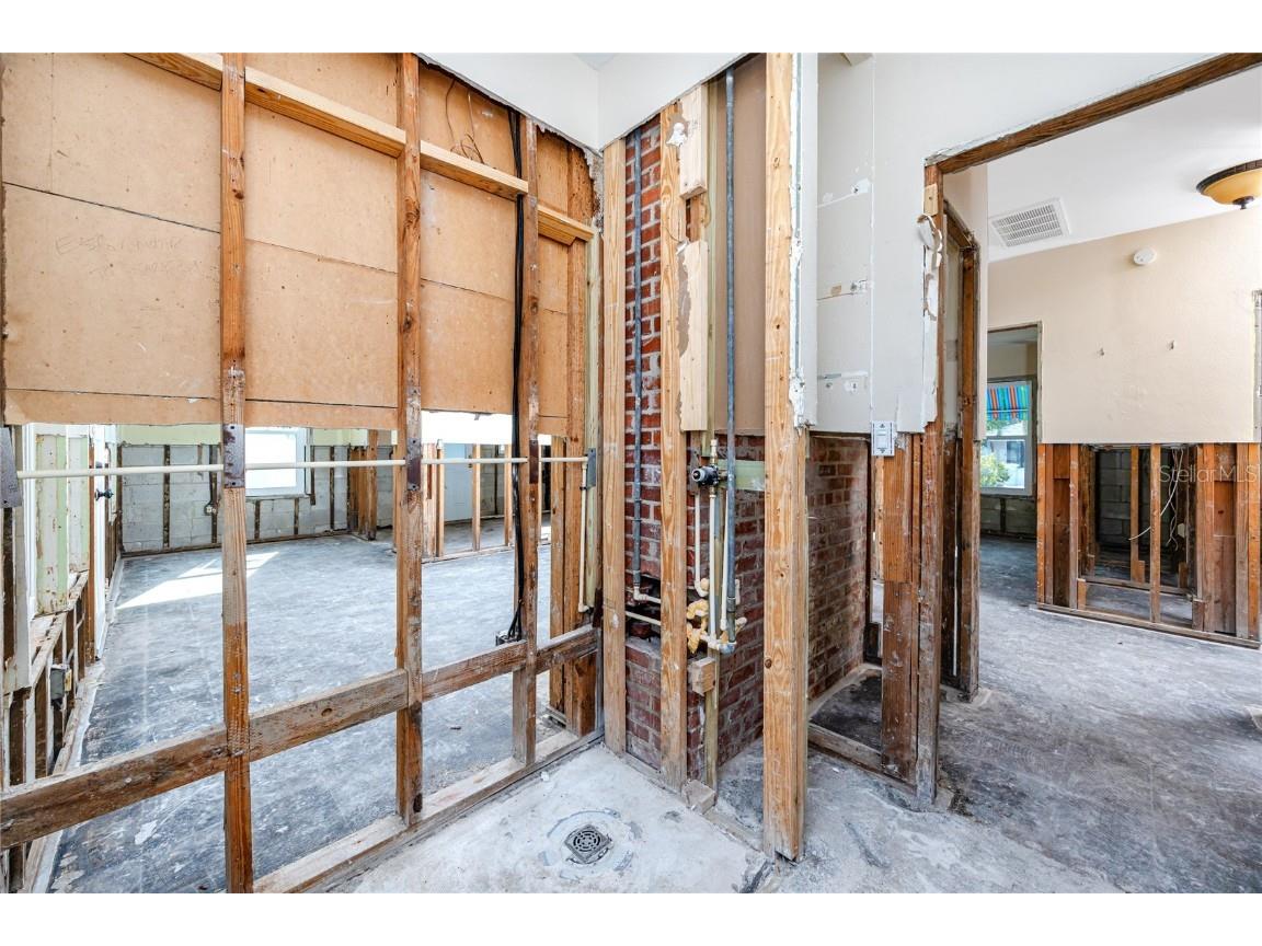 815 Lantana Avenue Clearwater Beach FL 33767 TB8328963 image26