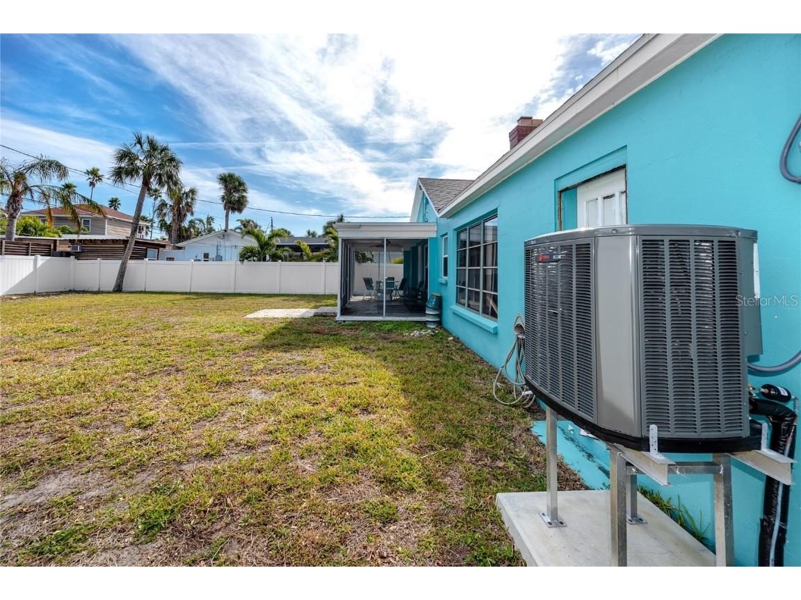 815 Lantana Avenue Clearwater Beach FL 33767 TB8328963 image45