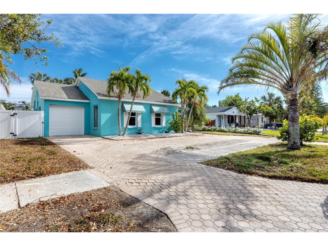 815 Lantana Avenue Clearwater Beach FL 33767 TB8328963 image5