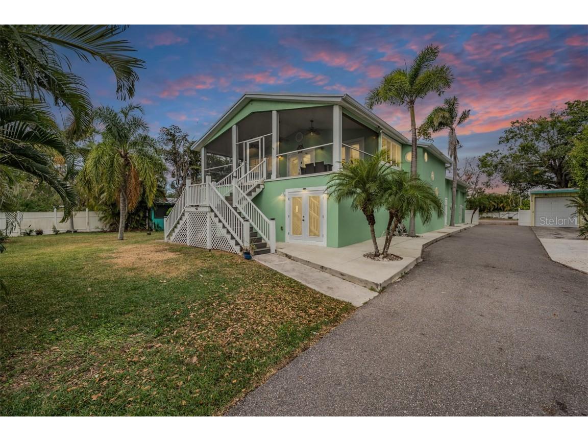 815 NW 2nd Avenue Ruskin FL 33570 TB8453081 image1