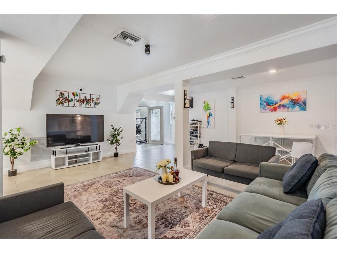 815 NW 2nd Avenue Ruskin FL 33570 TB8453081 image36