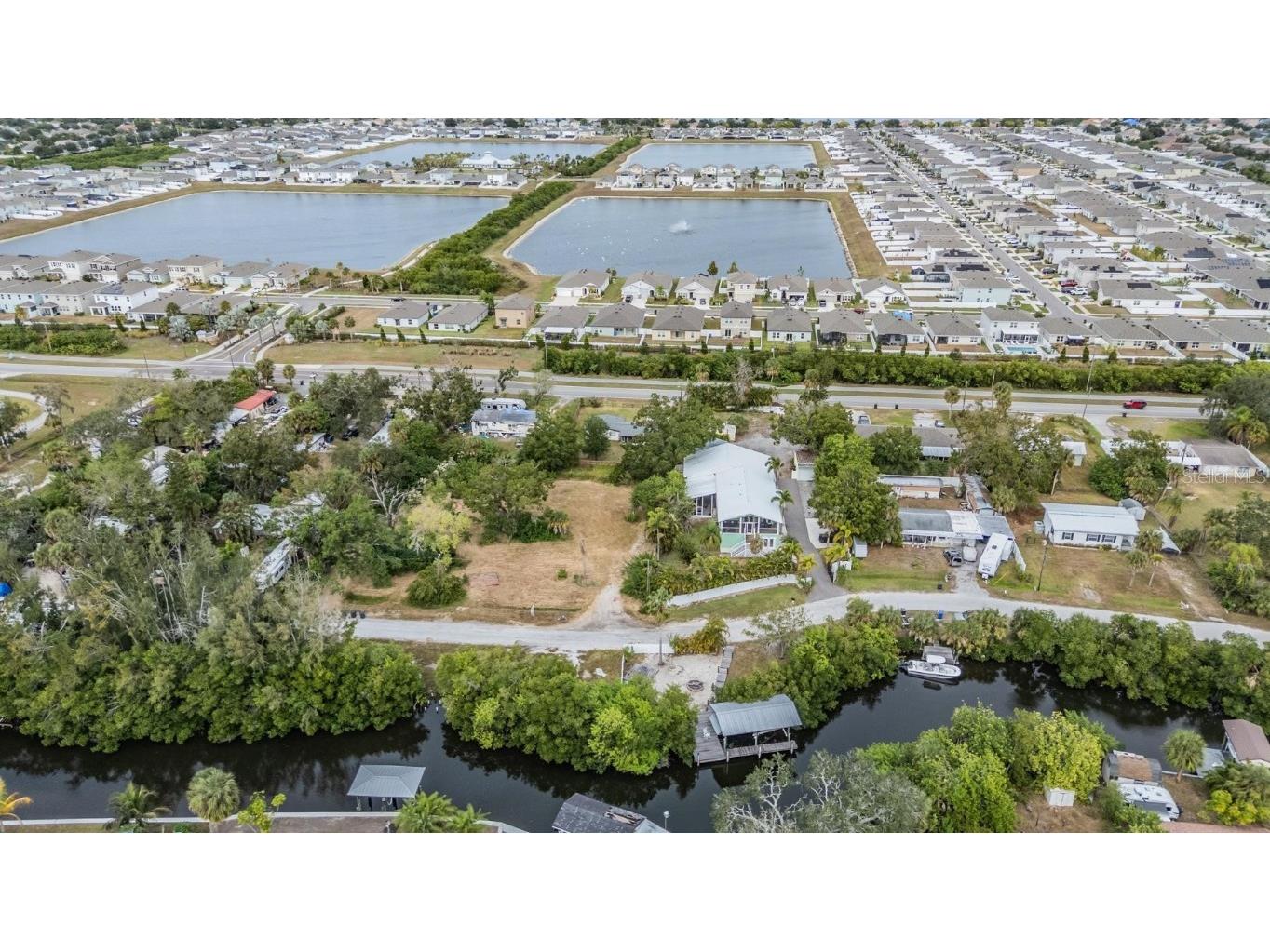 815 NW 2nd Avenue Ruskin FL 33570 TB8453081 image80