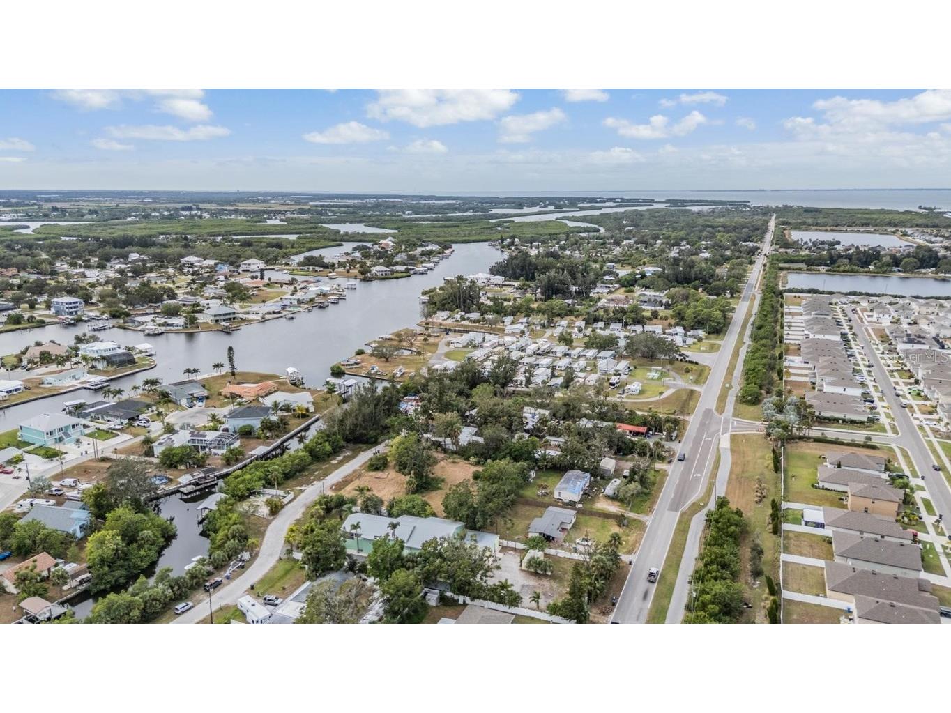 815 NW 2nd Avenue Ruskin FL 33570 TB8453081 image83