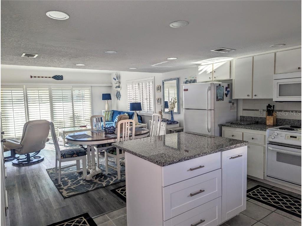 815 Ocean Shore Boulevard #11A Ormond Beach FL 32176 NS1086630 image3