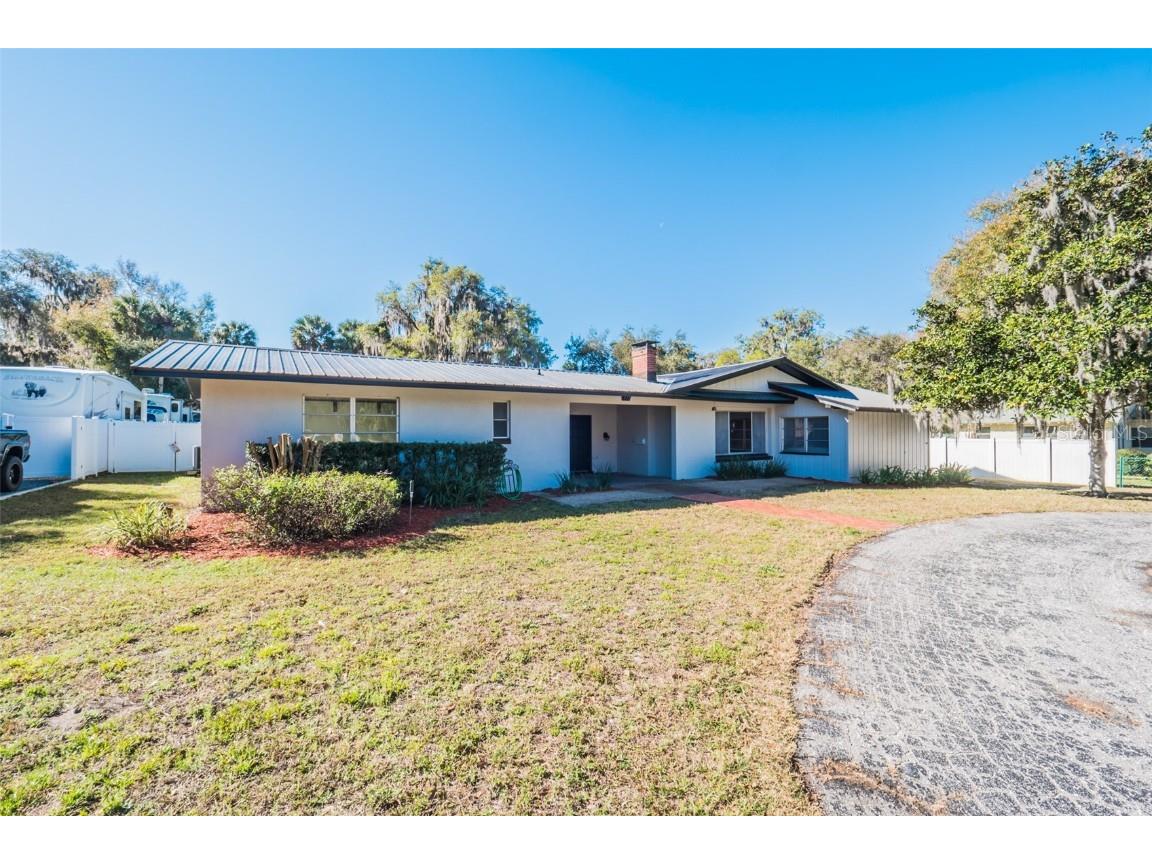 815 Palm Avenue Leesburg FL 34748 G5065320 image1