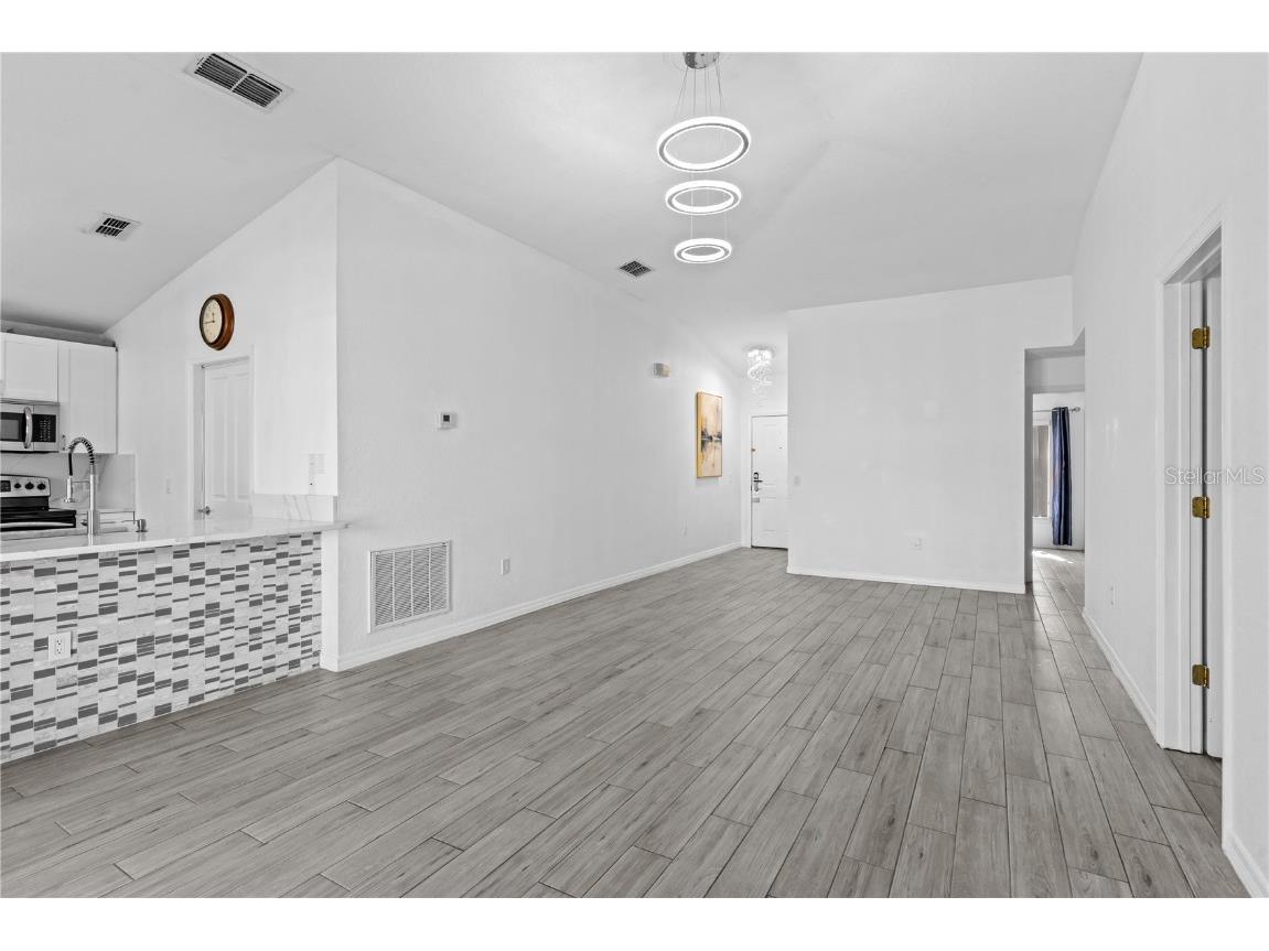 815 Reserve Place Davenport FL 33896 S5138497 image4