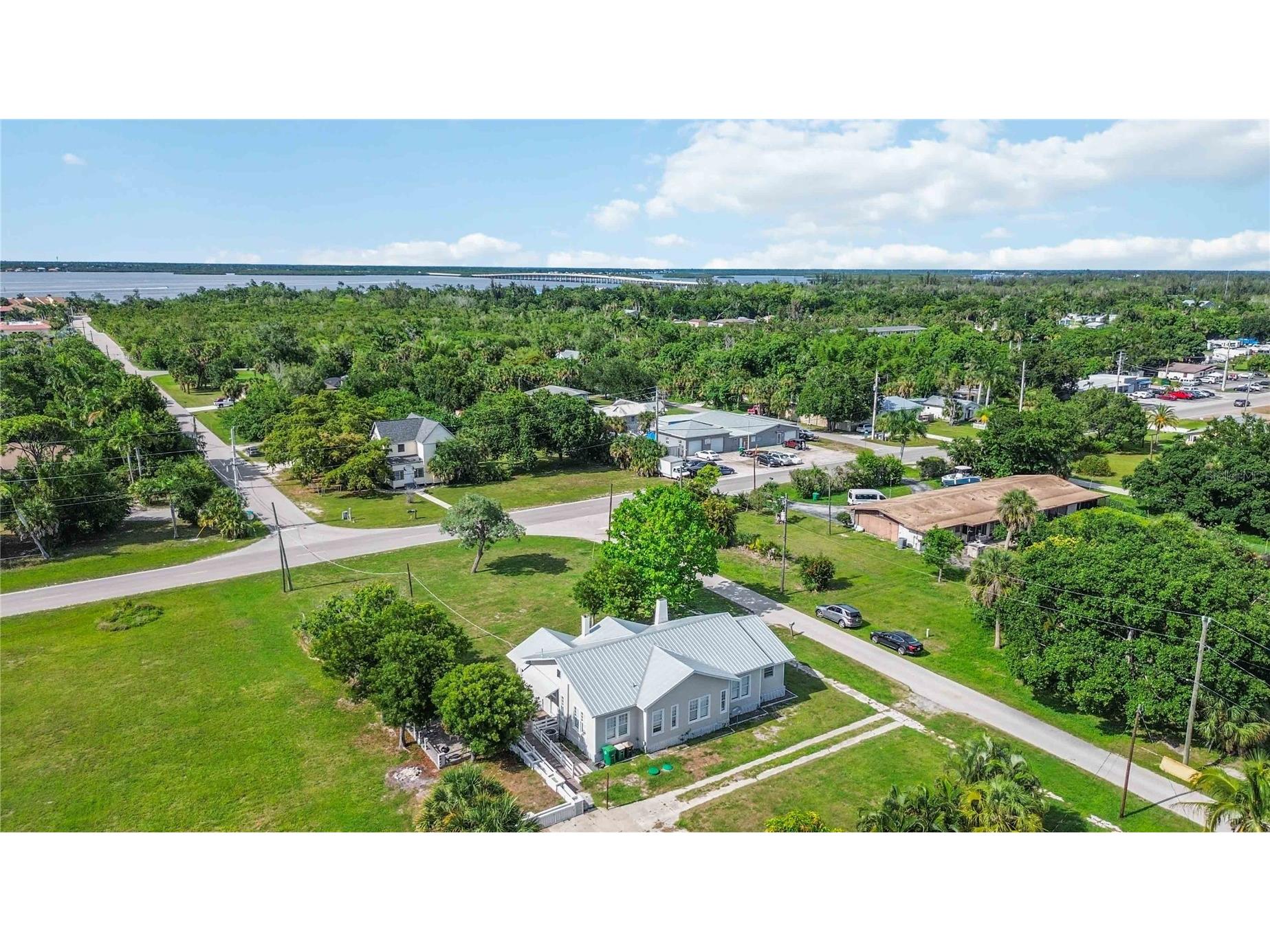 815 Solona Loop Punta Gorda FL 33950 N6144615 image38