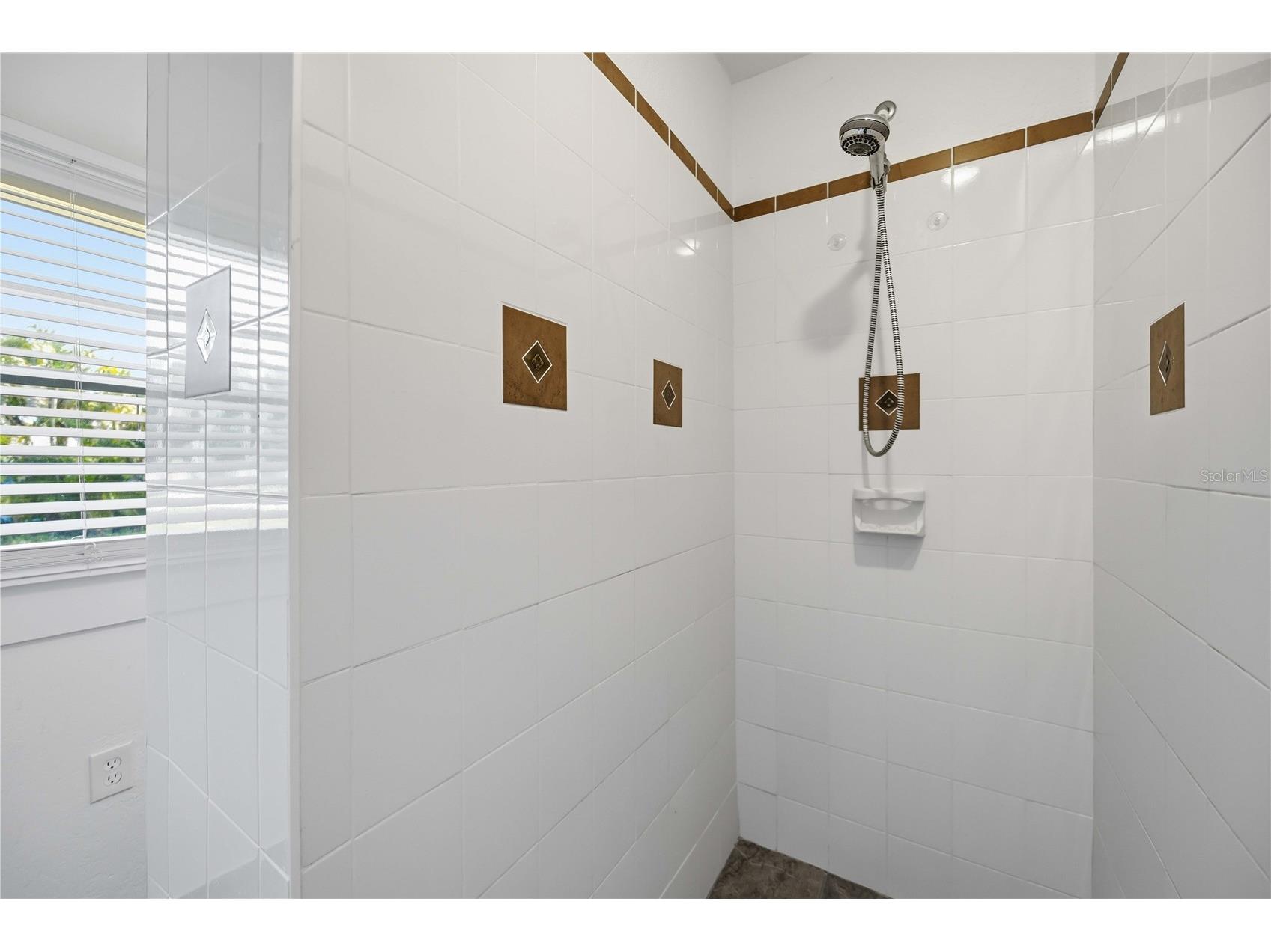 815 Solona Loop Punta Gorda FL 33950 N6144615 image8