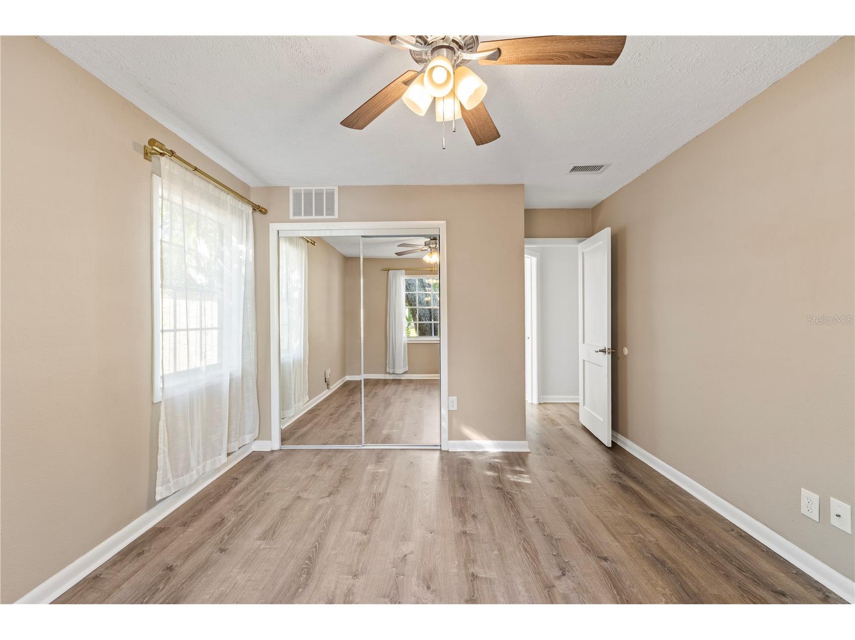 815 W Lowry Lane Tampa FL 33604 TB8490374 image31