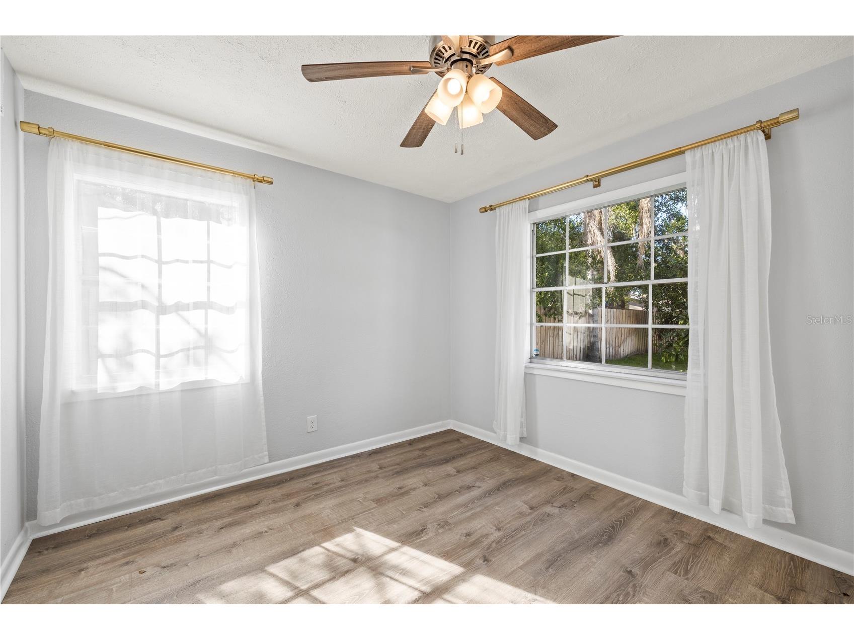 815 W Lowry Lane Tampa FL 33604 TB8490374 image35