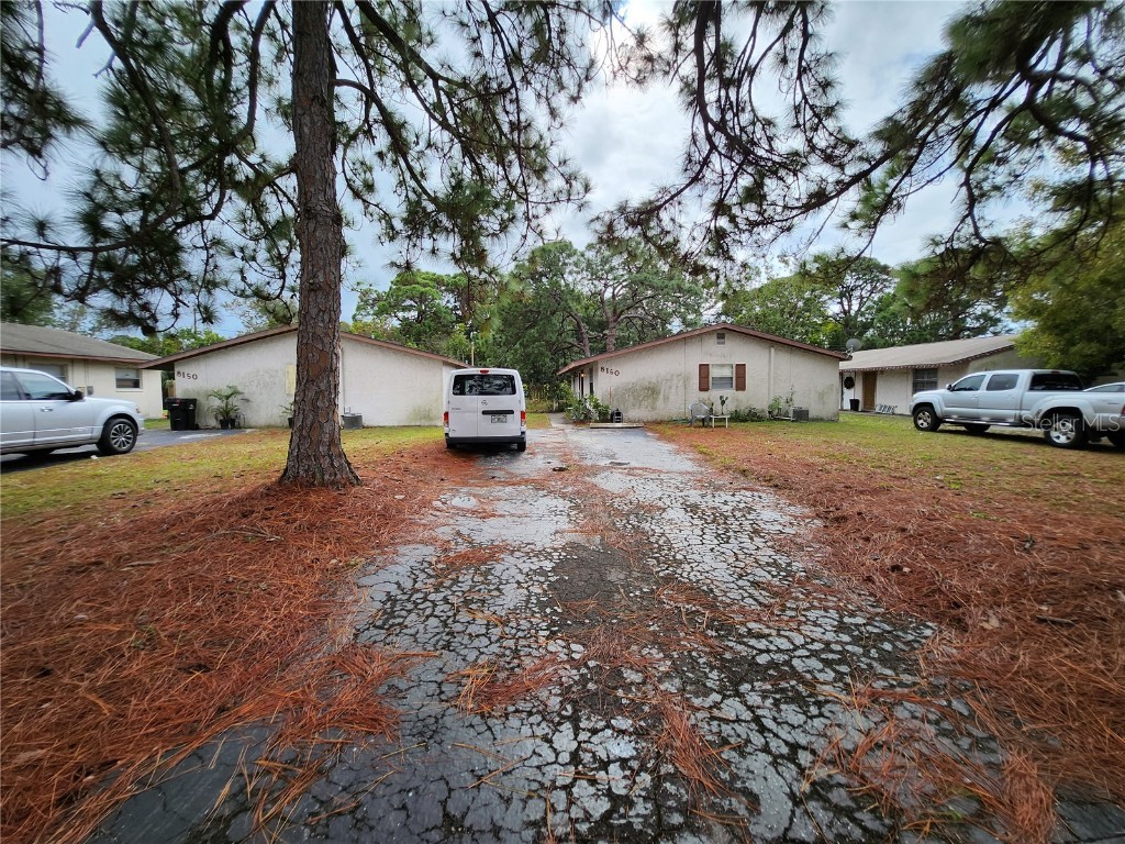 8150 & 8160 50th Avenue N Saint Petersburg FL 33709 U8188047 image1