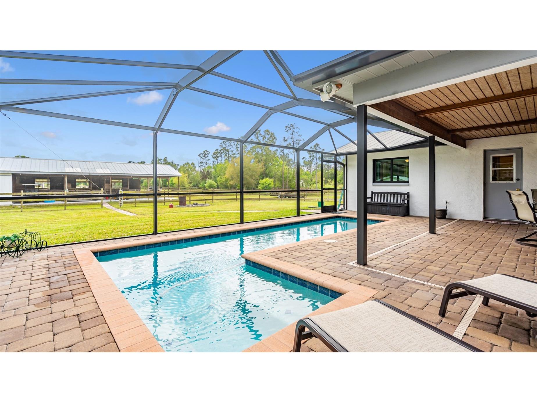 8150 Dosonte Lane North Fort Myers FL 33917 C7520602 image2