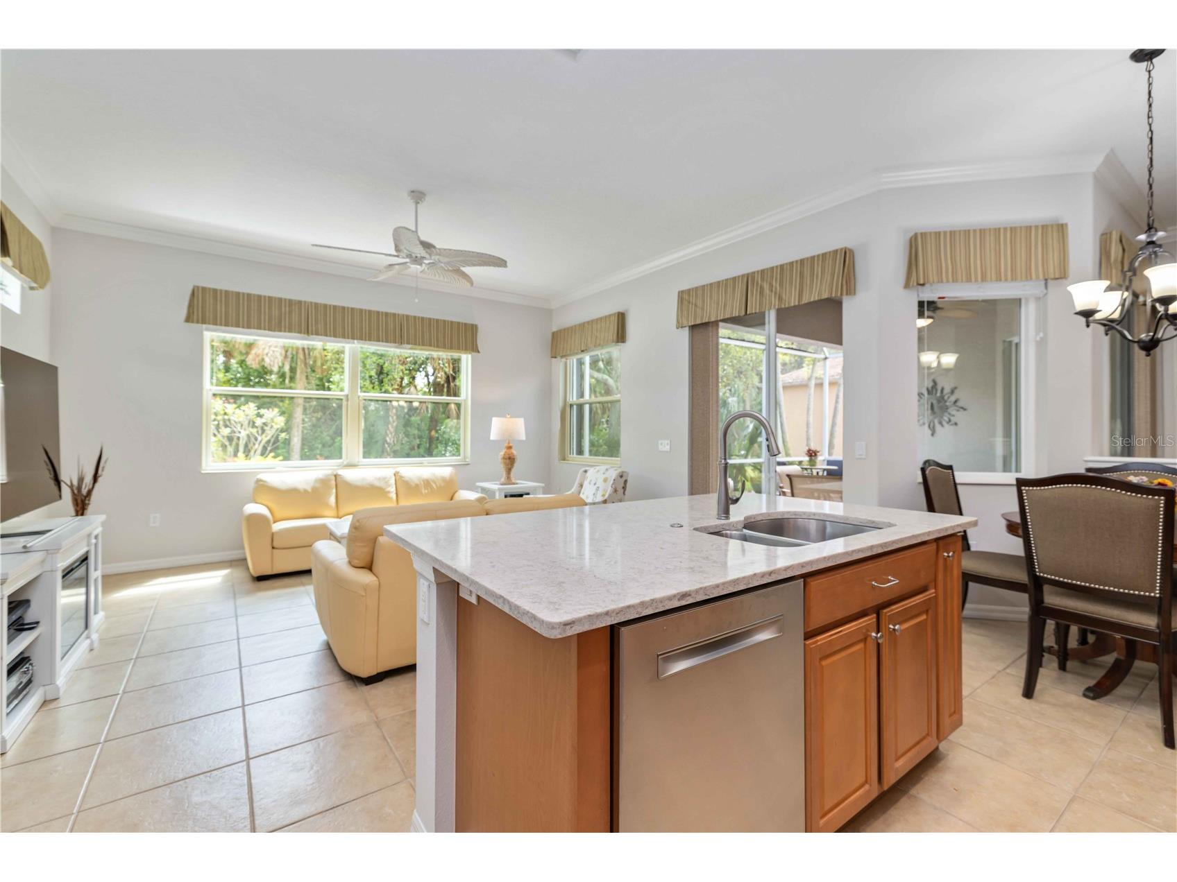 8150 Indigo Ridge Terrace University Park FL 34201 A4683805 image7