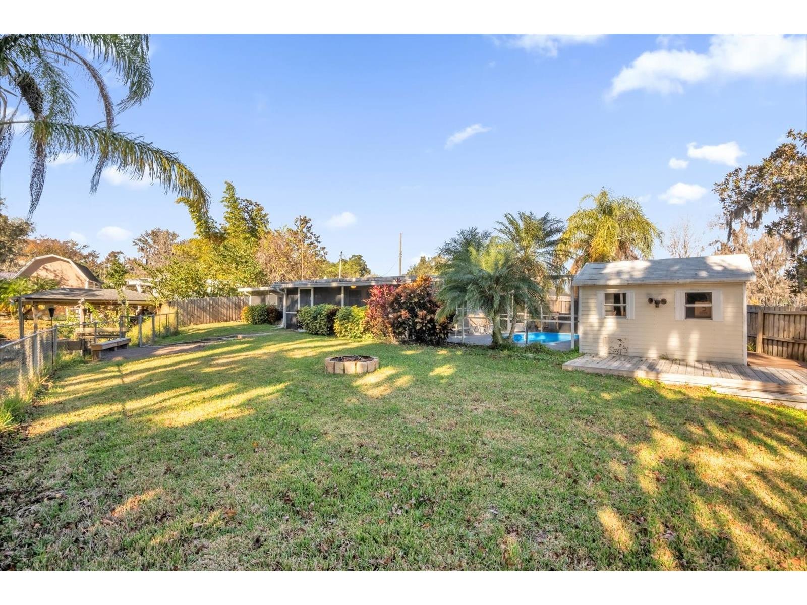 8150 Spring Drive Yalaha FL 34797 - LAKE HARRIS - CHAIN OF LAKES G5107060 image27