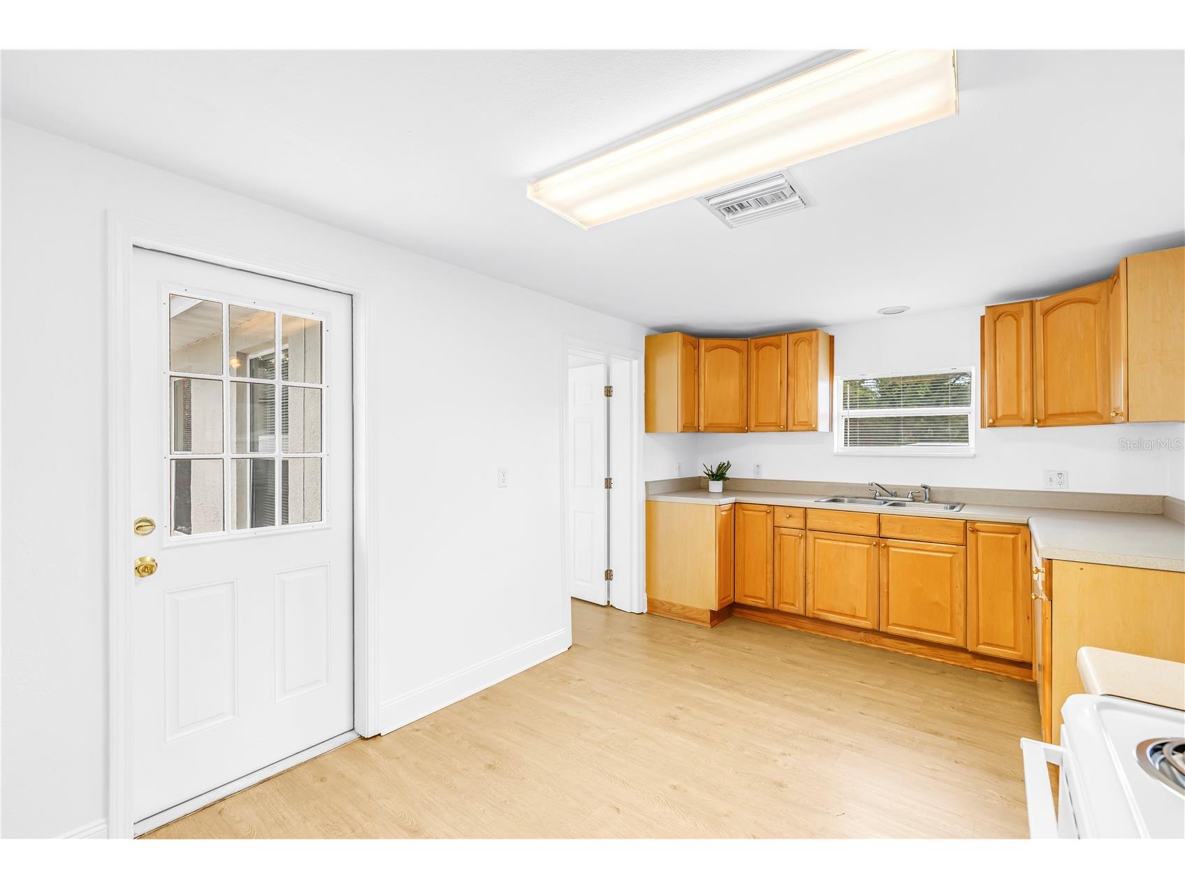8151 61st Street N Pinellas Park FL 33781 TB8503661 image15