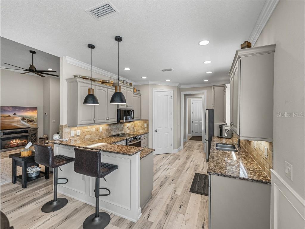 8152 Lake James Drive Lakeland FL 33810 TB8439726 image23