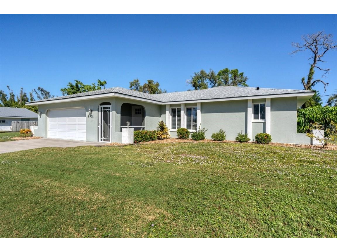 8152 Seashell Street Englewood FL 34224 D6134284 image1