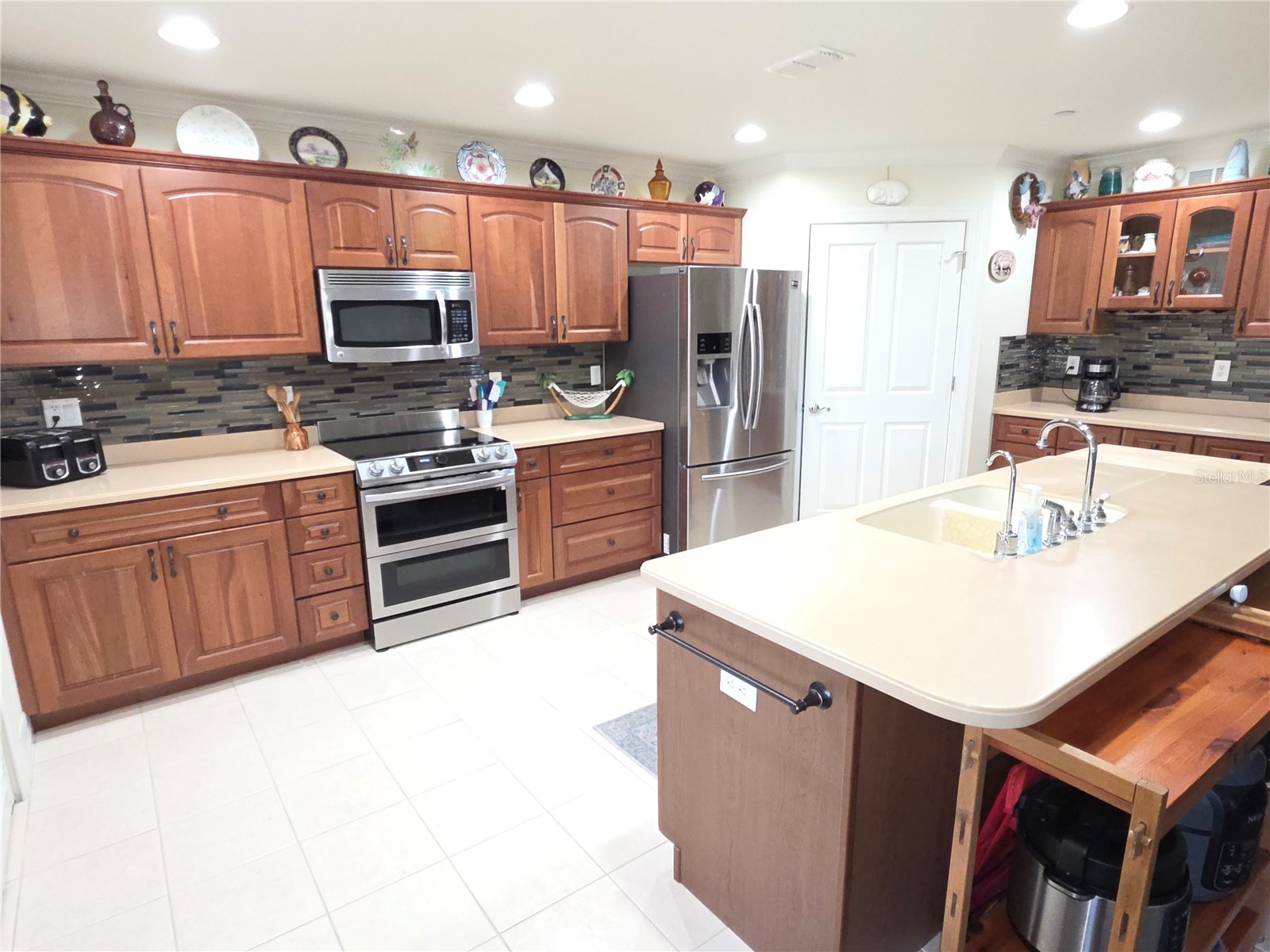 8152 Southern Pines Drive Brooksville FL 34601 W7878658 image2