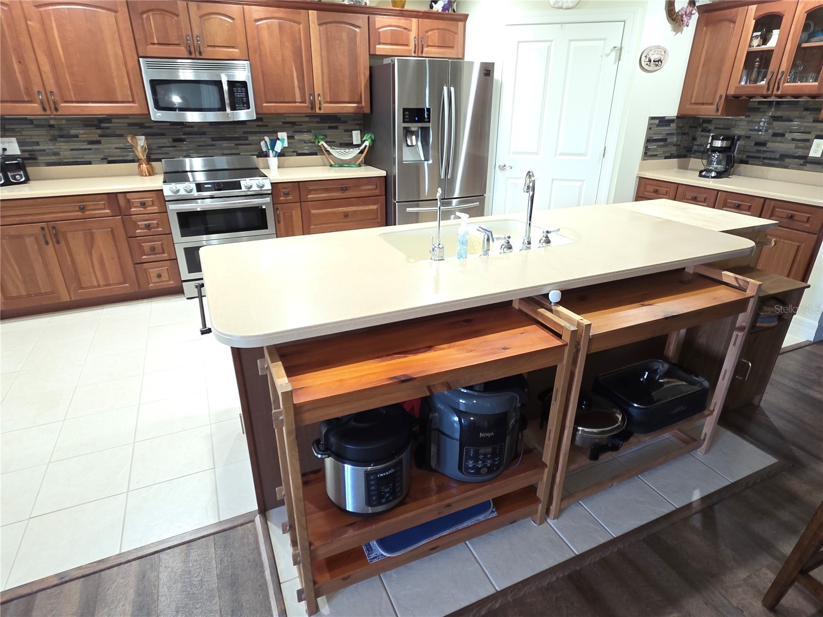 8152 Southern Pines Drive Brooksville FL 34601 W7878658 image3