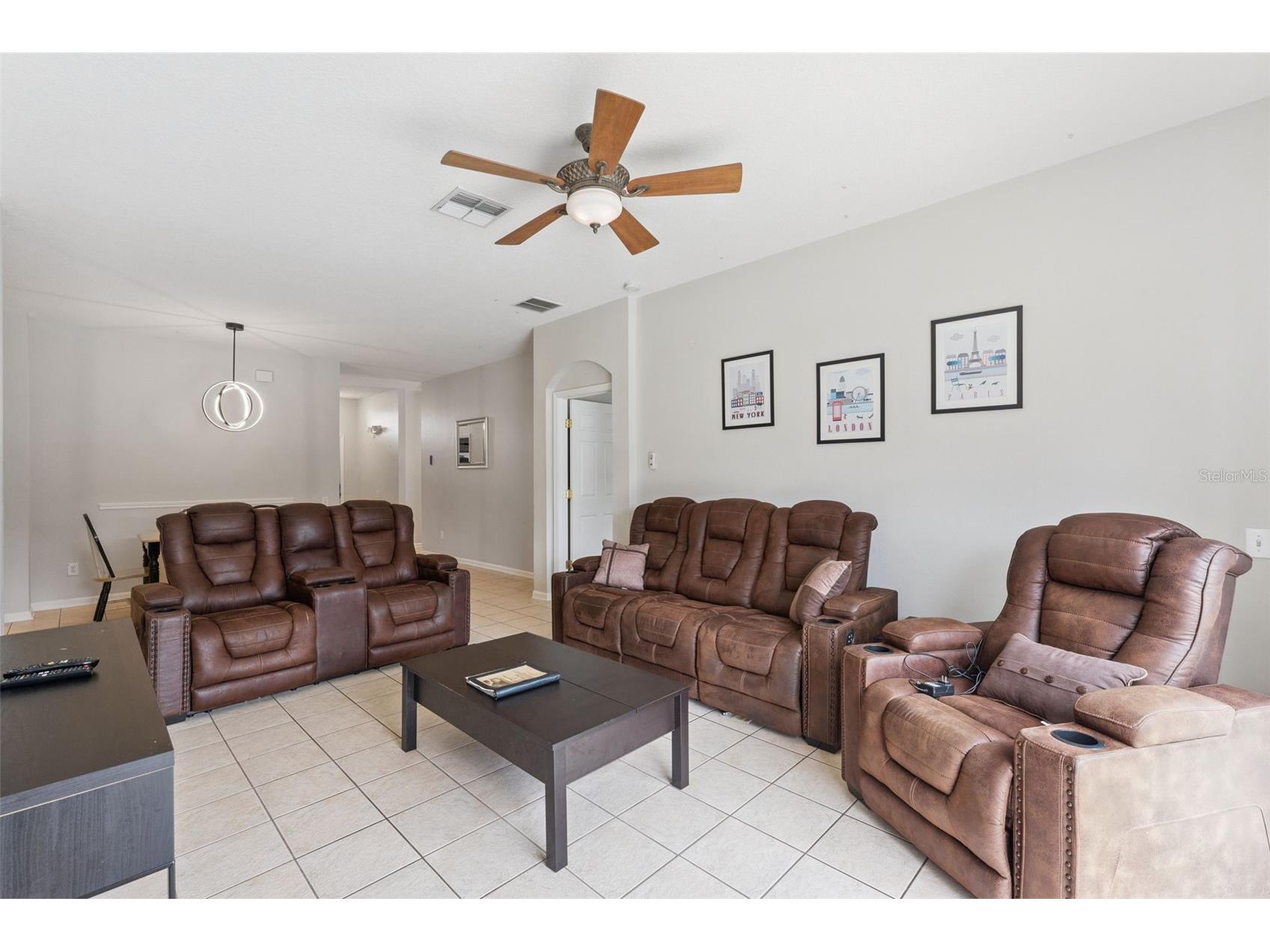 8152 Sun Palm Drive Kissimmee FL 34747 O6388246 image2