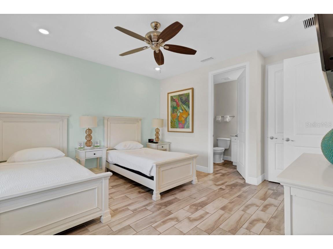 8153 Surf Street Kissimmee FL 34747 O6273572 image36