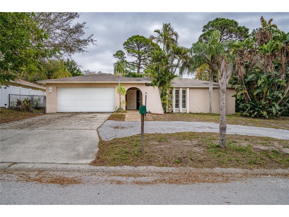 8154 Coachlight Circle Seminole FL 33776 T3505924 image1