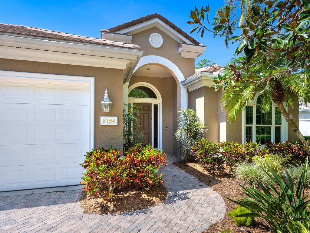 8154 Dukes Wood Court University Park FL 34201 A4563409 image1