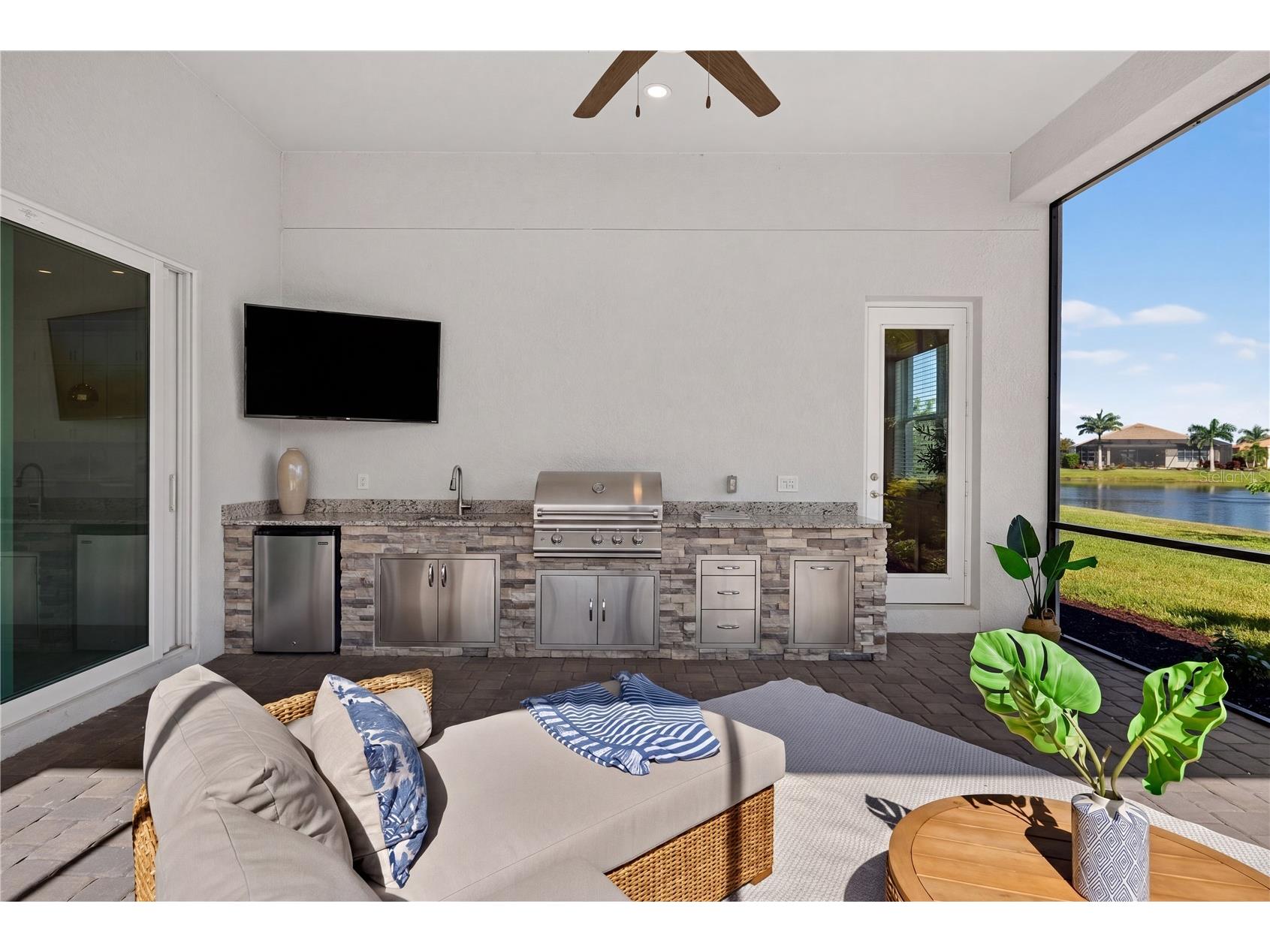 8154 Redonda Loop Lakewood Ranch FL 34202 A4695943 image32