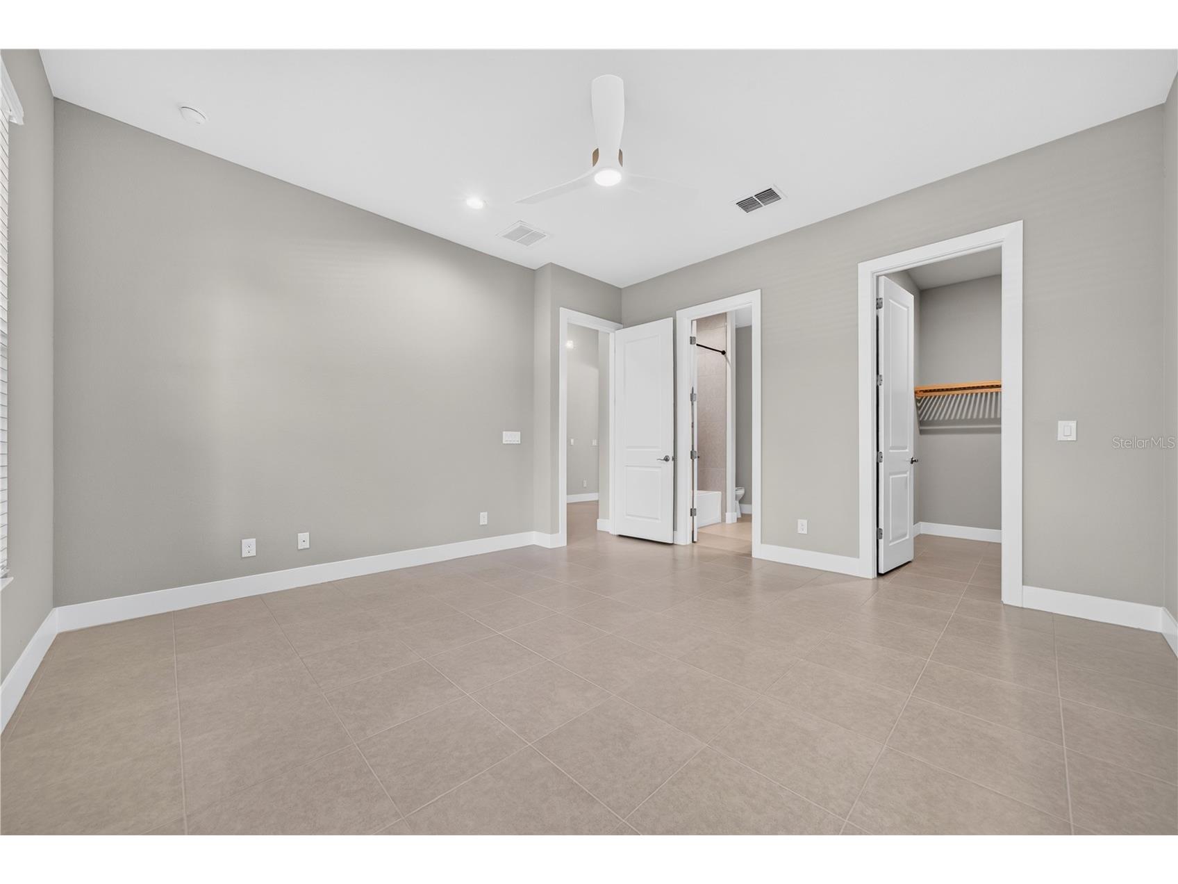 8154 Redonda Loop Lakewood Ranch FL 34202 A4695943 image56