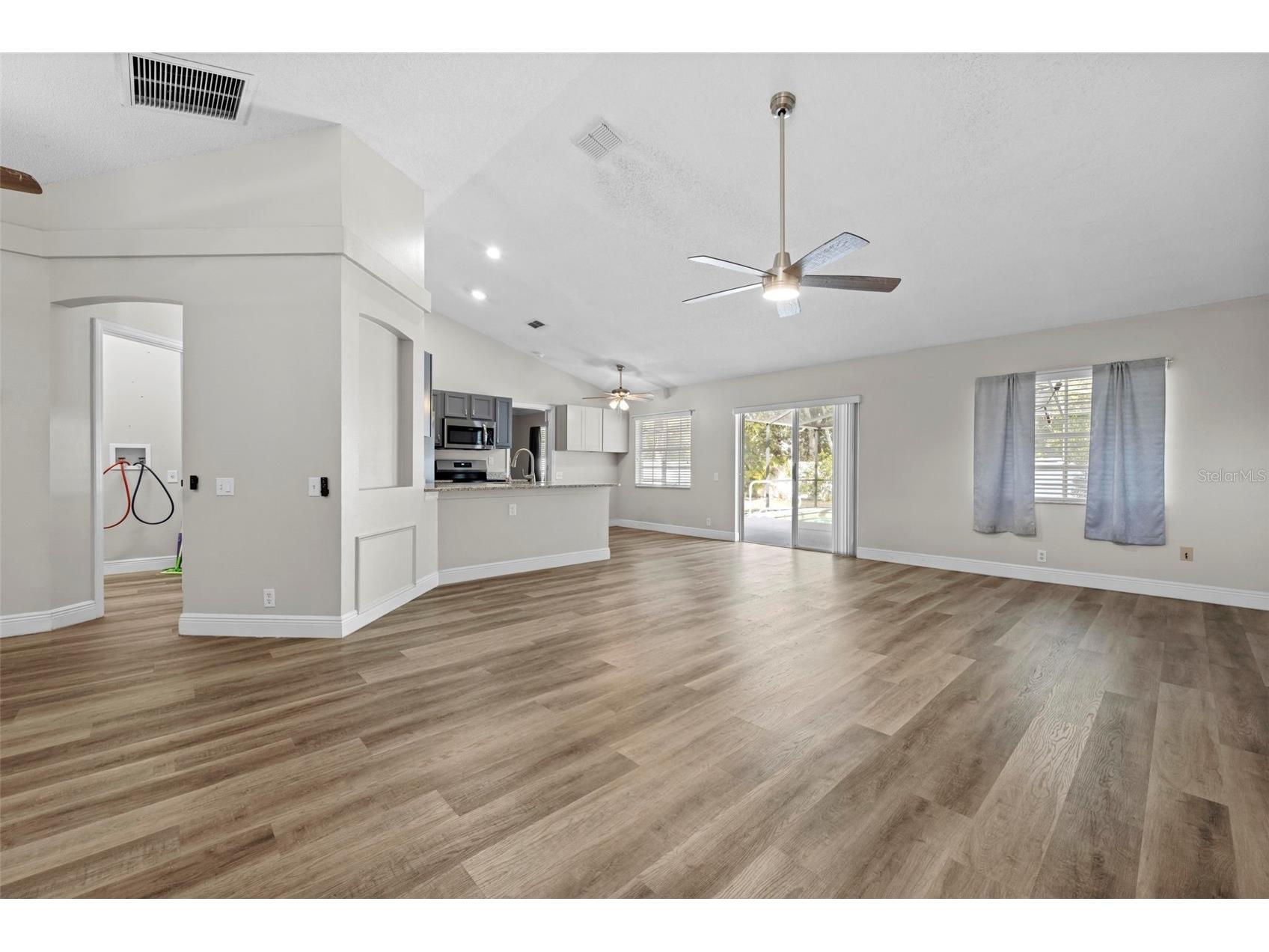 8155 Giffen Lane Spring Hill FL 34608 TB8459138 image8