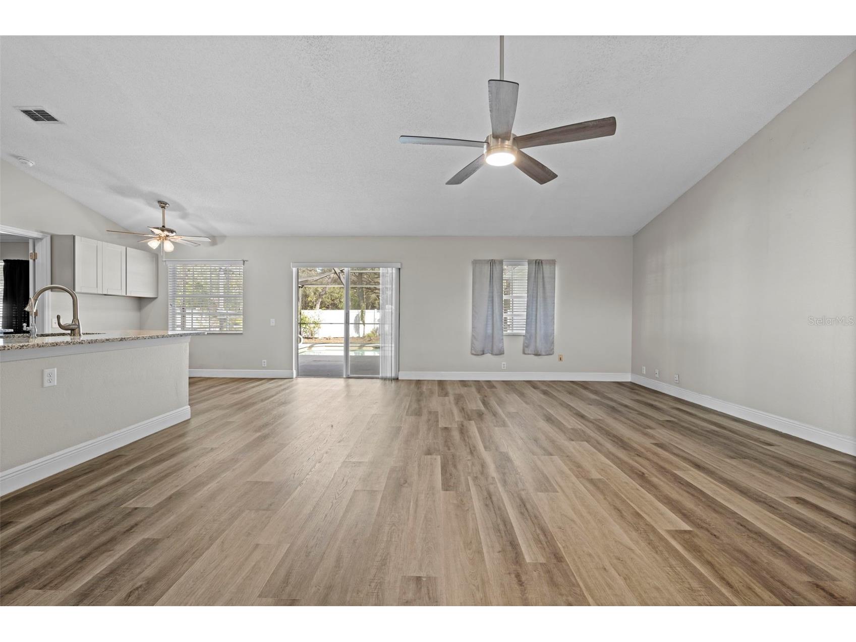8155 Giffen Lane Spring Hill FL 34608 TB8459138 image9