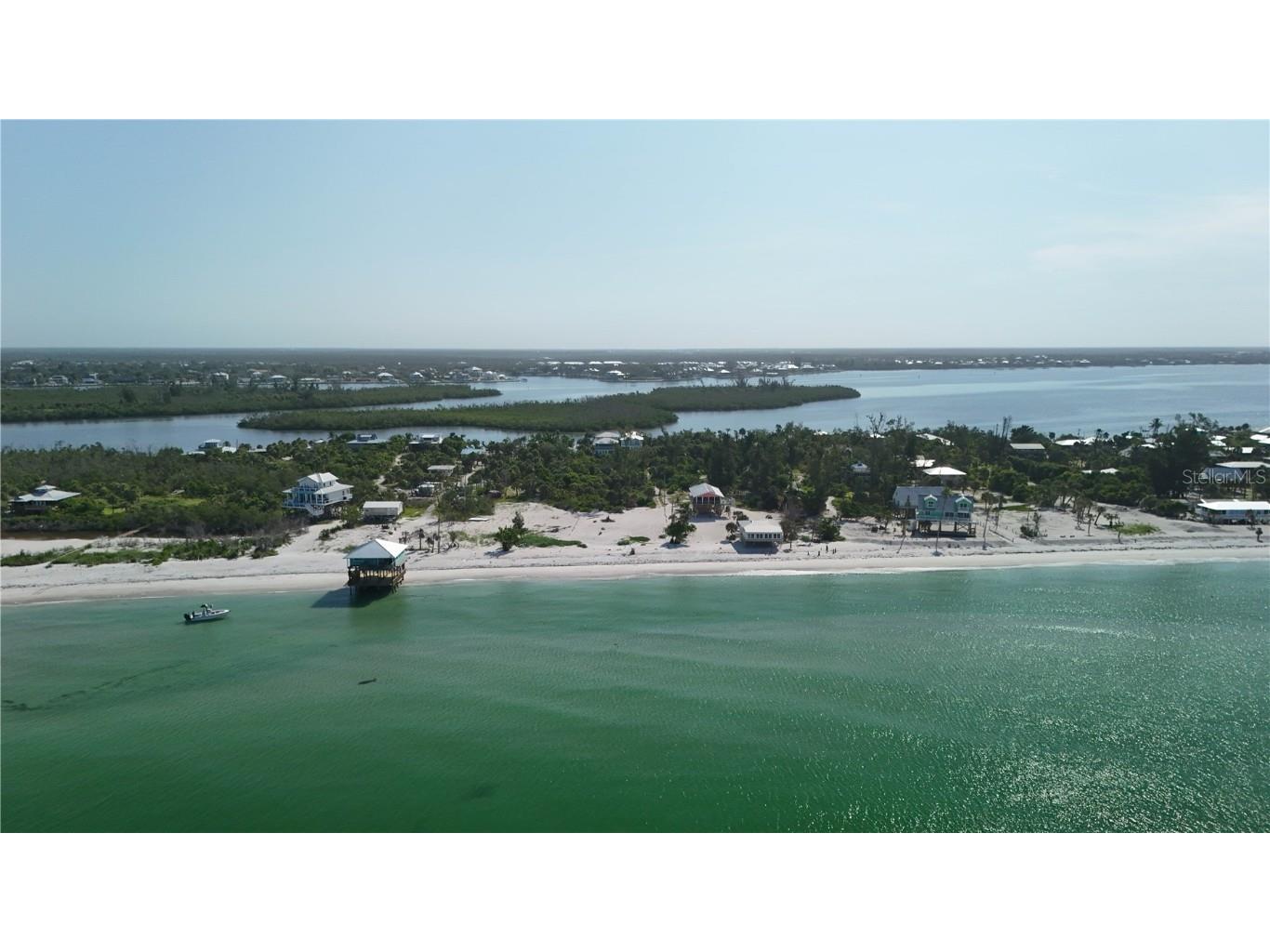 8156 & 8164 Little Gasparilla Island Placida FL 33946 - PLACIDA HARBORGULF OF AMERICA D6142416 image22