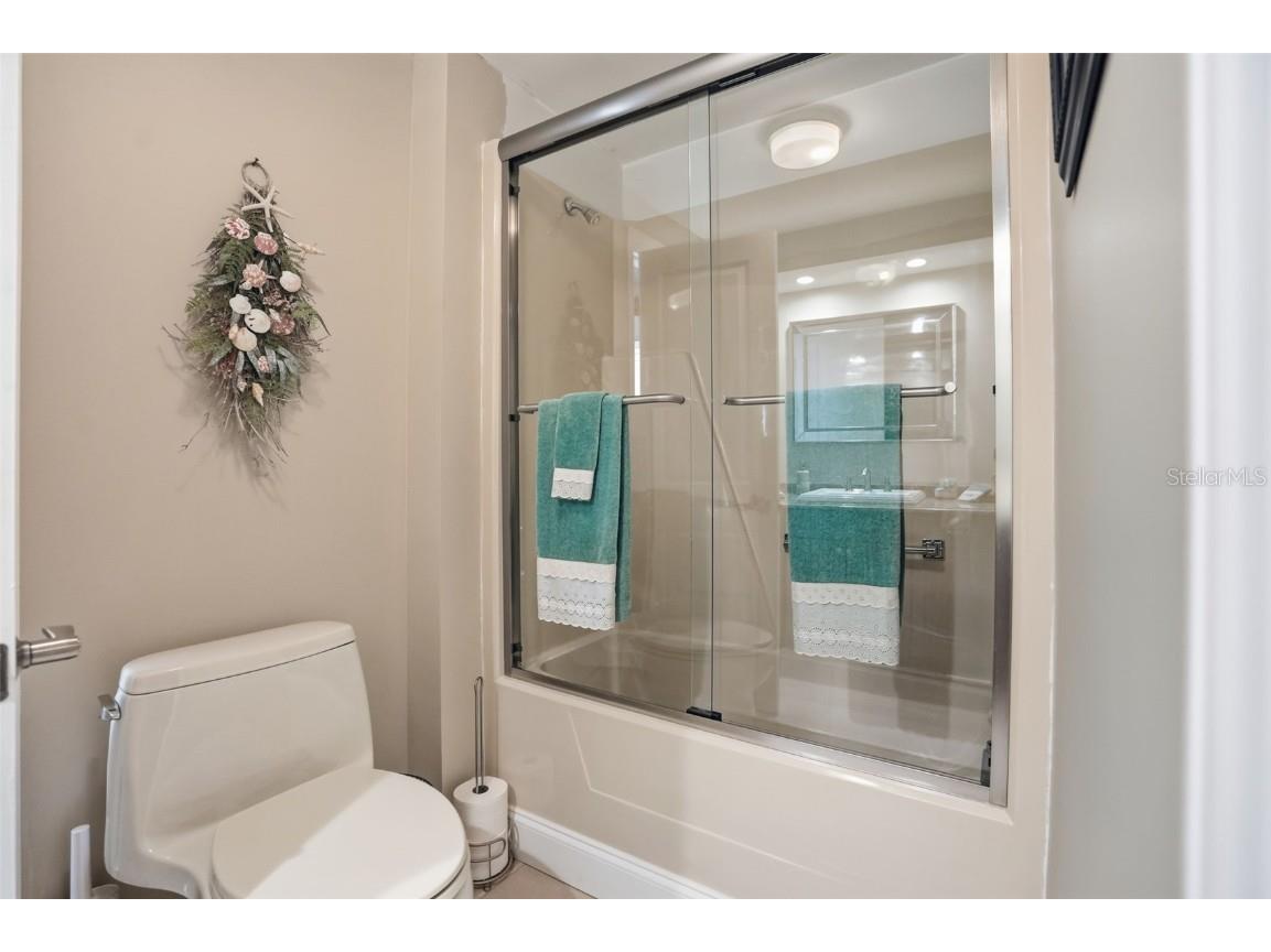 8156 Baycrest Drive Brooksville FL 34613 W7880227 image26