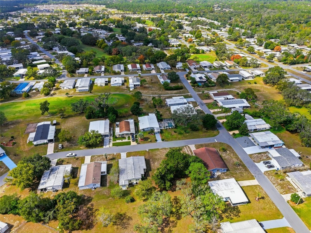 8156 Baycrest Drive Brooksville FL 34613 W7880227 image41