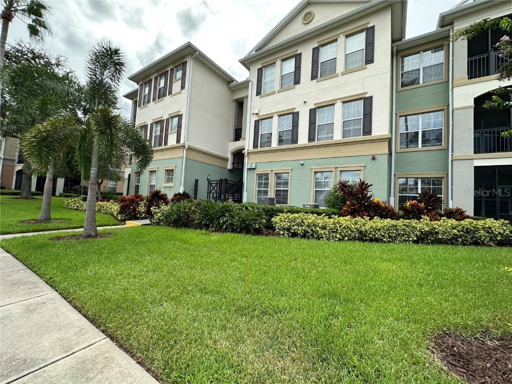 8156 Boat Hook Loop #207 Windermere FL 34786 O6138015 image1