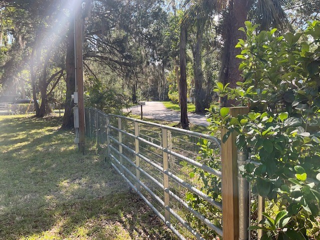 8157 Anchor Point Drive Weeki Wachee FL 34607 TB8386954 image1