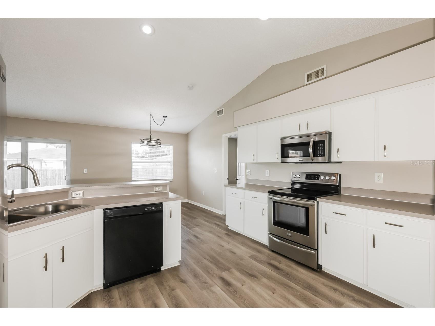 8157 Bristol Bay Avenue Lakeland FL 33810 TB8493341 image13