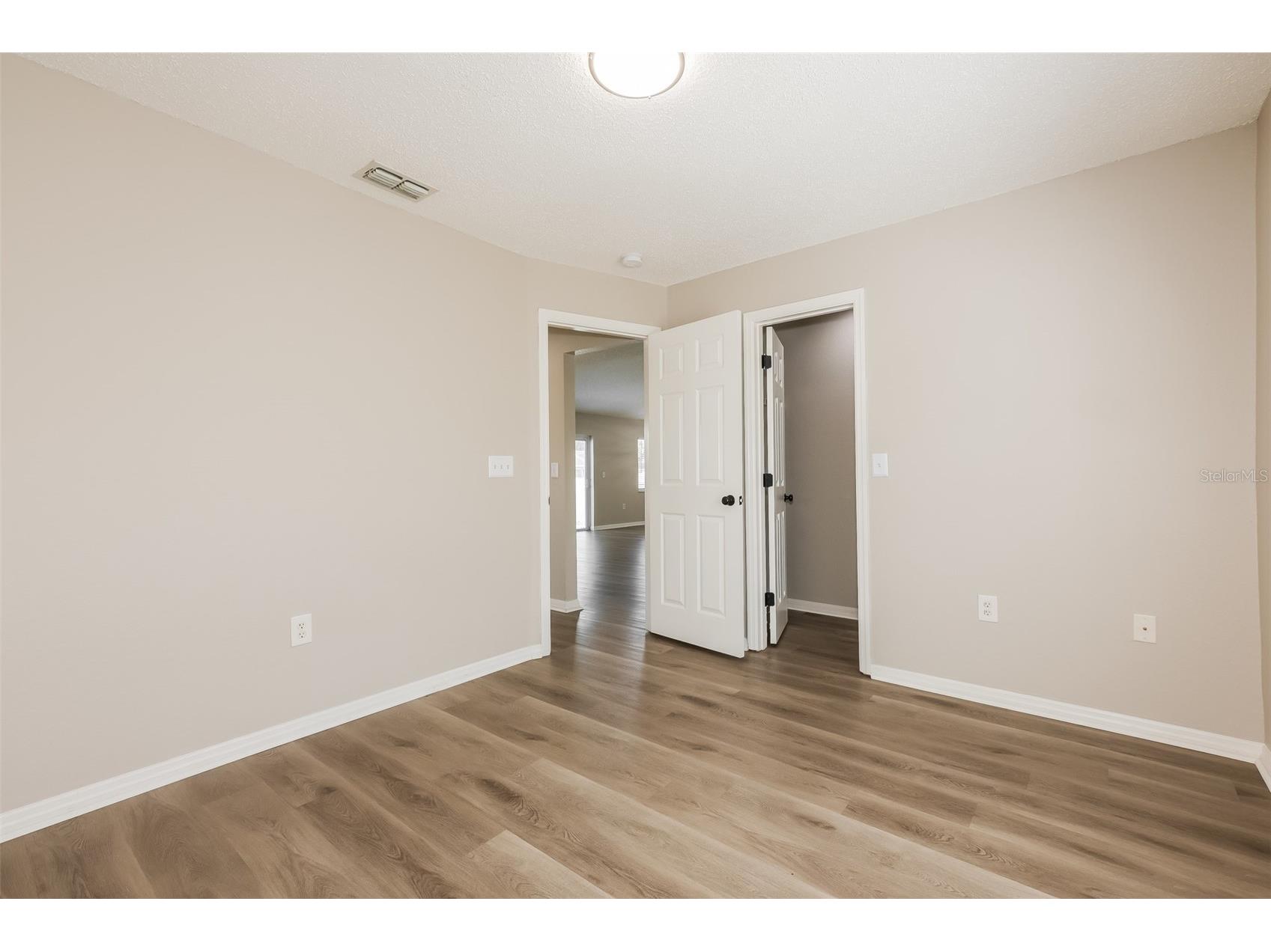 8157 Bristol Bay Avenue Lakeland FL 33810 TB8493341 image24