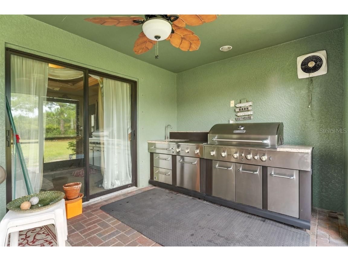 8158 Alfred Boulevard Punta Gorda FL 33982 TB8444275 image41