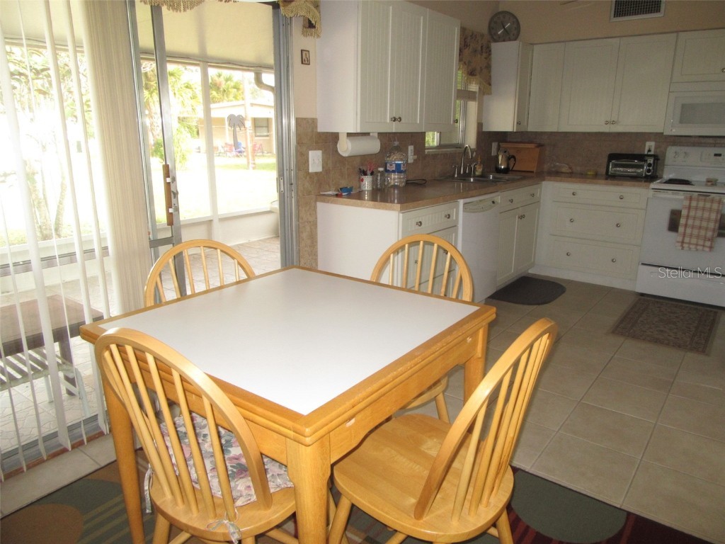 8158 Fay Avenue North Port FL 34287 C7512715 image8