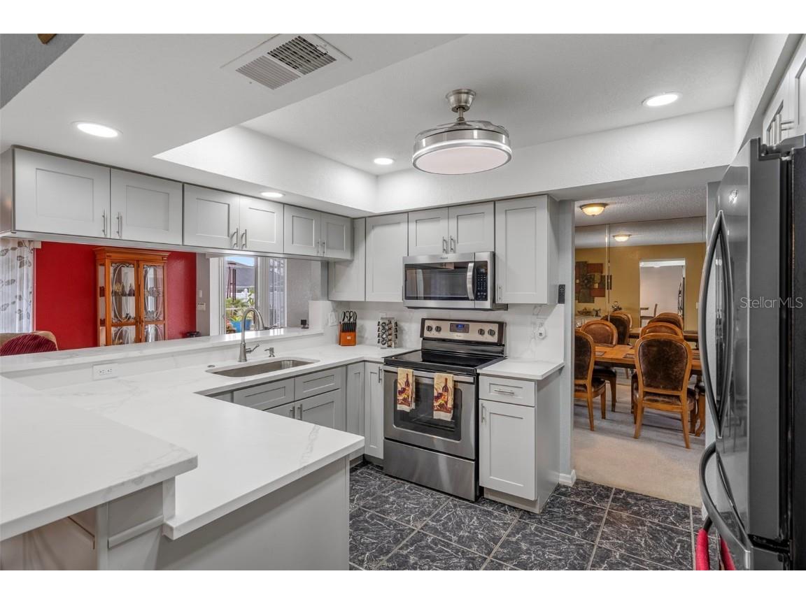 8158 Winding Oak Lane Spring Hill FL 34606 A4675153 image14