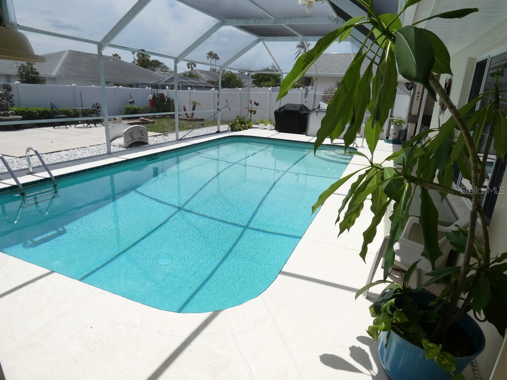 8158 Winding Oak Lane Spring Hill FL 34606 W7886394 image2