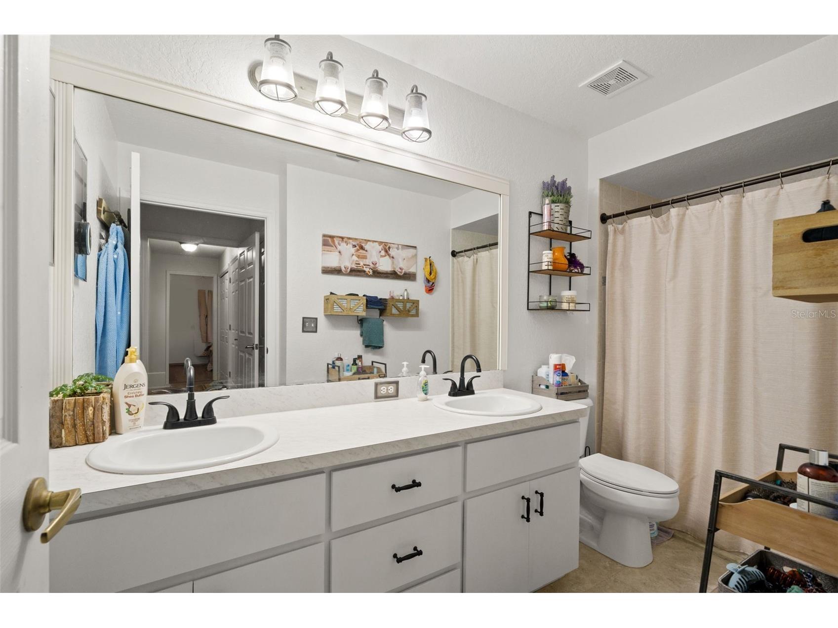 8159 Sturbridge Court #8159 Weeki Wachee FL 34613 W7885269 image13