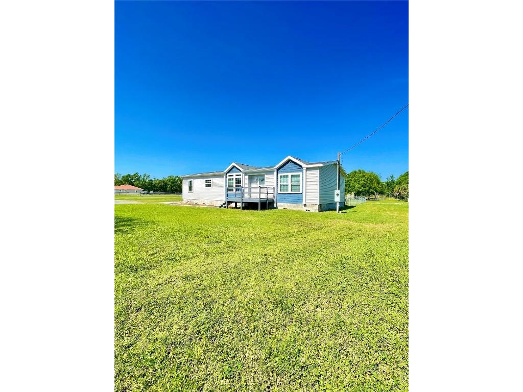 816 39TH St E Palmetto FL 34221 A4565110 image1