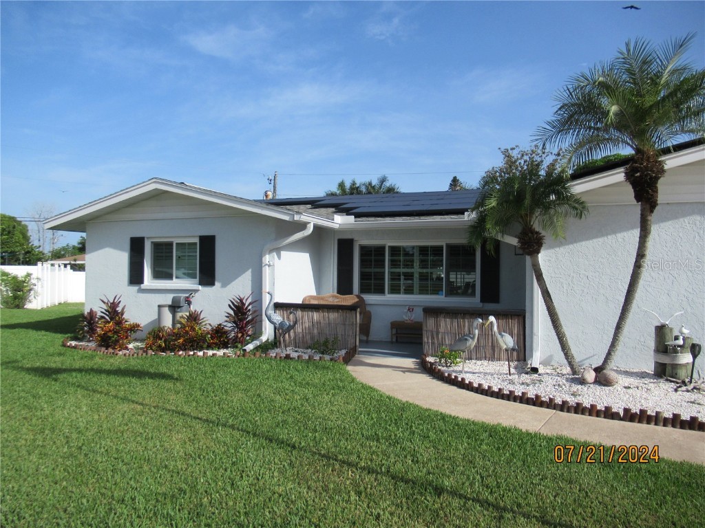 816 61st W Bradenton FL 34209 A4604027 image1