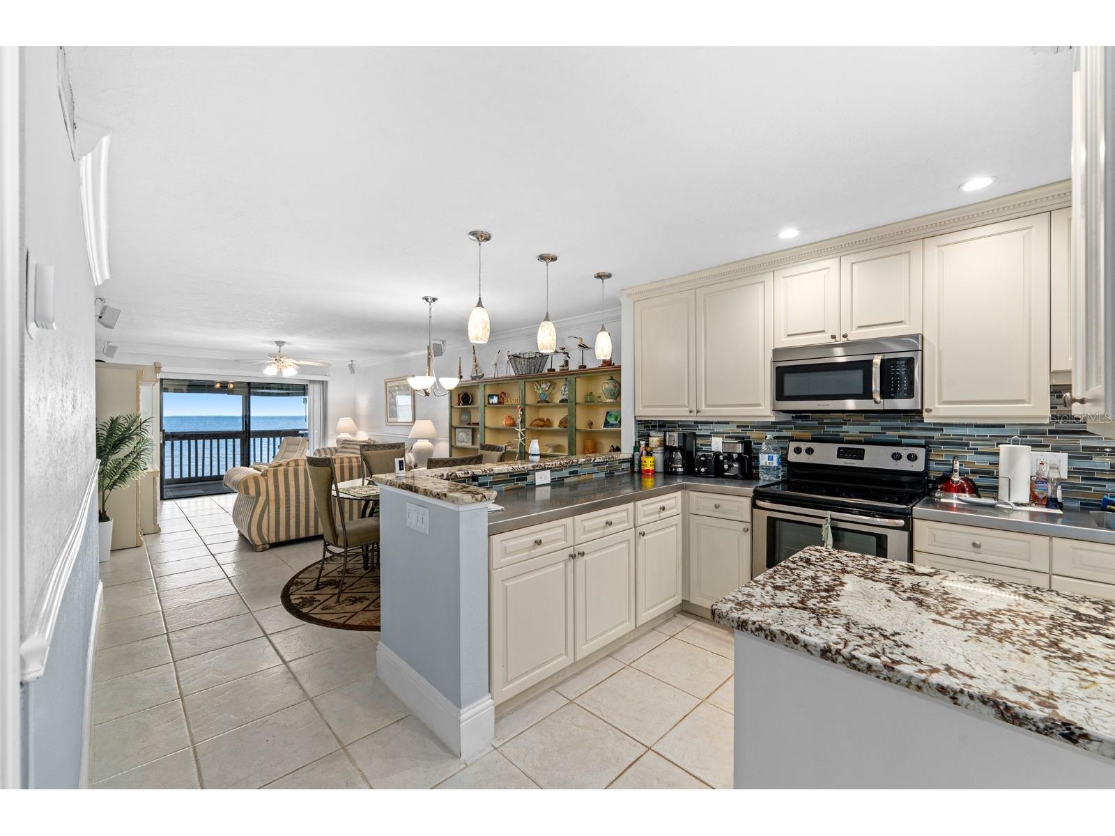 816 Bahia Del Sol Drive #23 Ruskin FL 33570 TB8509198 image3