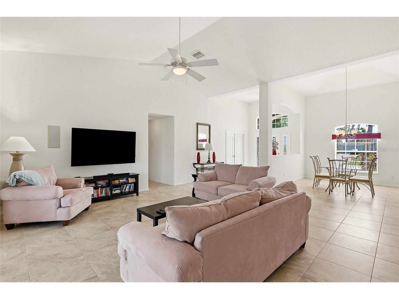 816 Boundary Boulevard Rotonda West FL 33947 C7527450 image12