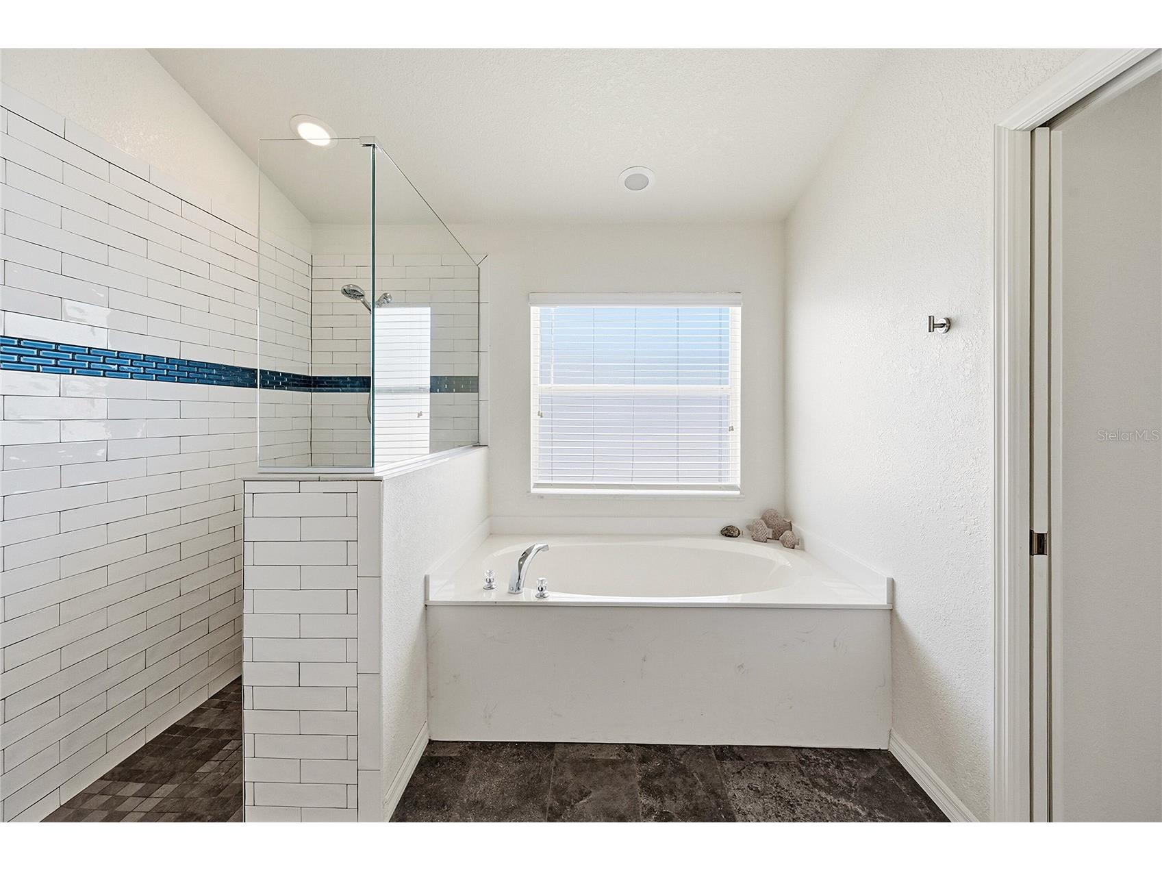 816 Boundary Boulevard Rotonda West FL 33947 C7527450 image30