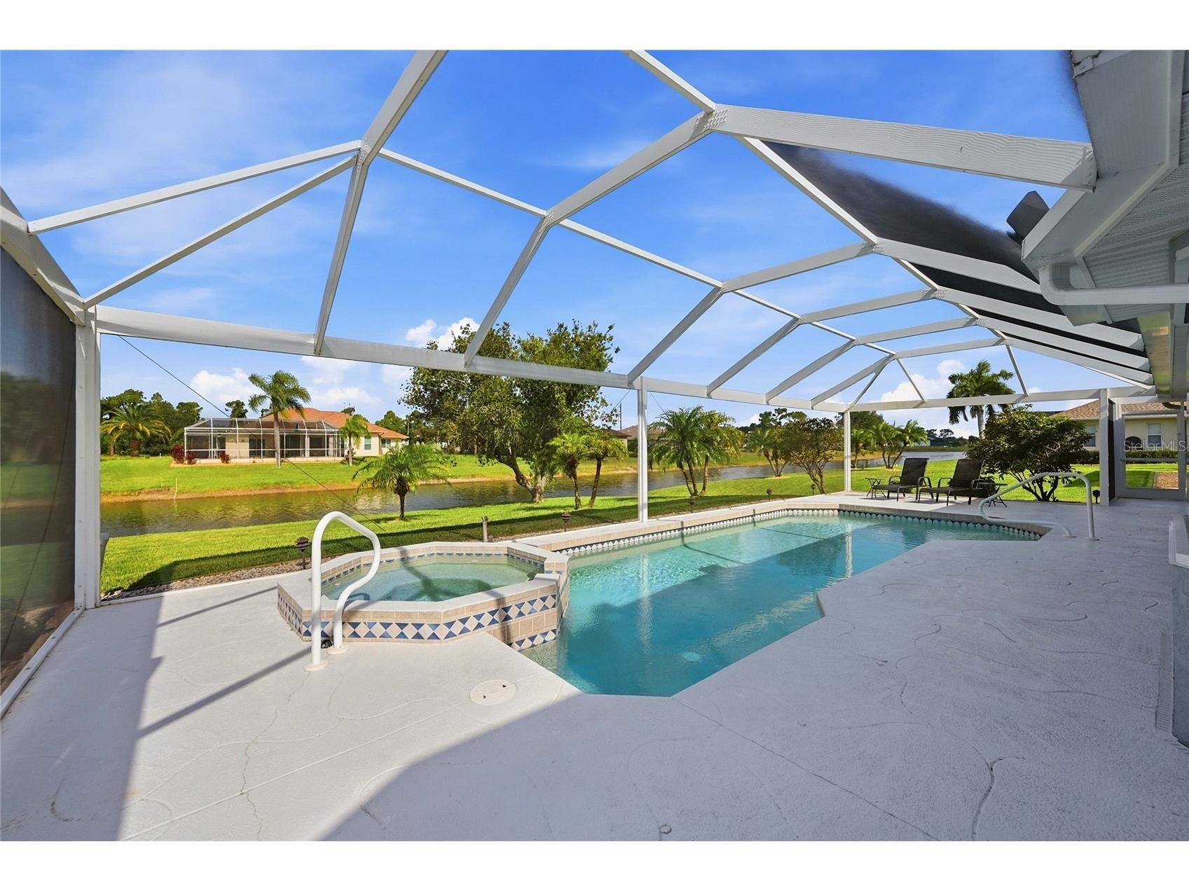 816 Boundary Boulevard Rotonda West FL 33947 C7527450 image51