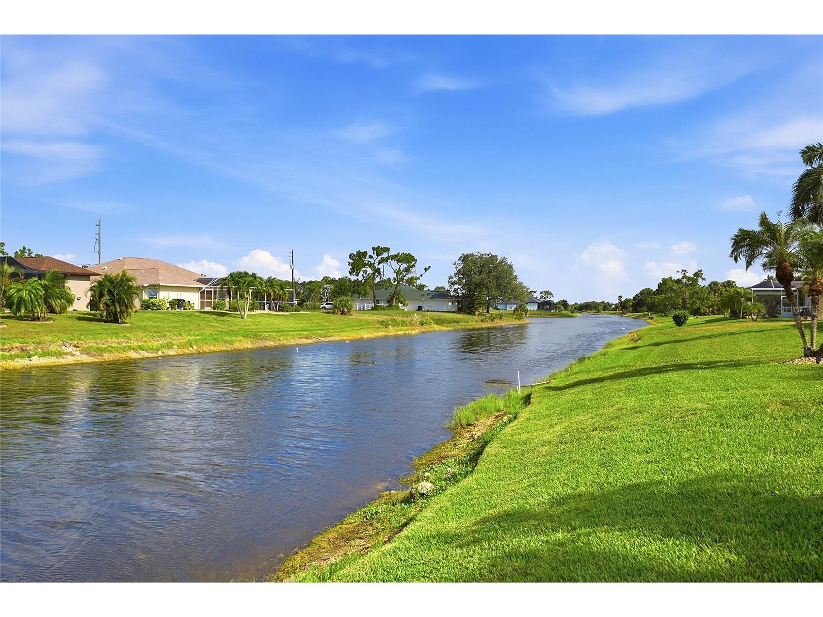 816 Boundary Boulevard Rotonda West FL 33947 C7527450 image55